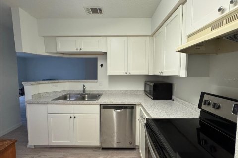 Condominio en venta en Altamonte Springs, Florida, 1 dormitorio, 75.16 m2 № 1806819 - foto 11