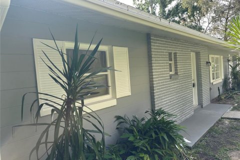 House in Citrus Springs, Florida 2 bedrooms, 99.59 sq.m. № 1851516 - photo 7