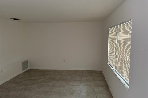 House in Citrus Springs, Florida 2 bedrooms, 99.59 sq.m. № 1851516 - photo 9