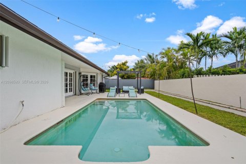 Villa ou maison à vendre à Miami, Floride: 3 chambres, 167.13 m2 № 2398008 - photo 25