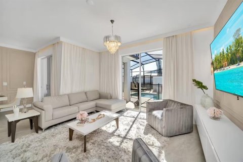 Купить таунхаус в Киссимми, Флорида 7 комнат, 177.81м2, № 1508456 - фото 5