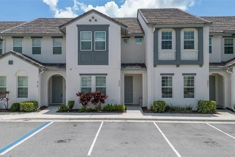 Adosado en venta en Davenport, Florida, 4 dormitorios, 194.54 m2 № 1800270 - foto 1