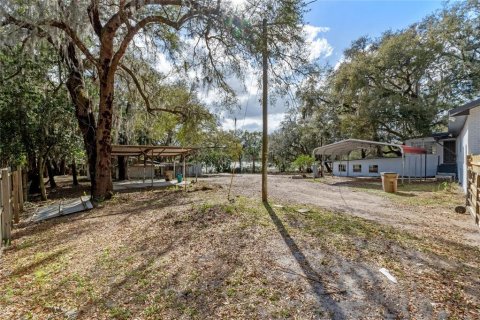 House in Fruitland Park, Florida 4 bedrooms, 198.72 sq.m. № 1856096 - photo 16
