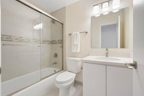 Condo in Delray Beach, Florida, 2 bedrooms № 2181049 - photo 6