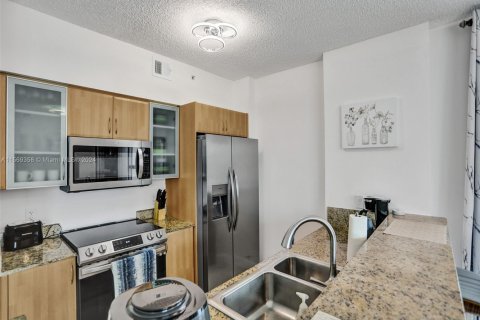 Copropriété à louer à Sunny Isles Beach, Floride: 3 chambres, 134.43 m2 № 1694199 - photo 8