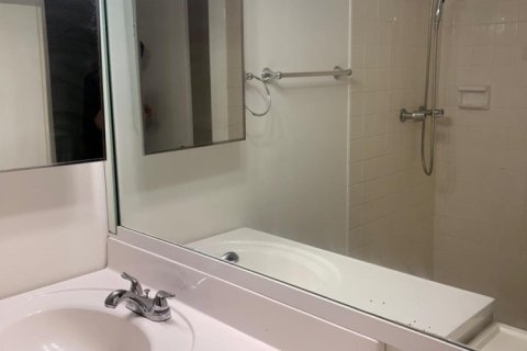 Condo in Davie, Florida, 2 bedrooms  № 2316974 - photo 30