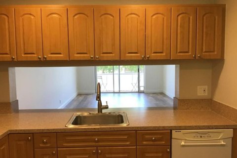 Condo in Davie, Florida, 2 bedrooms  № 2316974 - photo 4