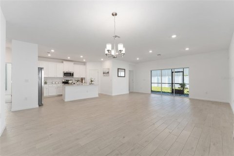 Casa en venta en Ocala, Florida, 3 dormitorios, 189.43 m2 № 1911441 - foto 13
