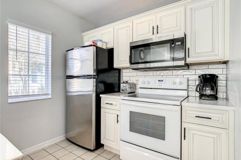 Copropriété à louer à Kissimmee, Floride: 4 chambres, 136.57 m2 № 2402852 - photo 18
