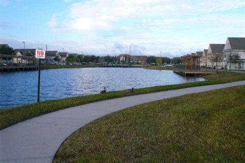 Copropriété à louer à Kissimmee, Floride: 4 chambres, 136.57 m2 № 2402852 - photo 8
