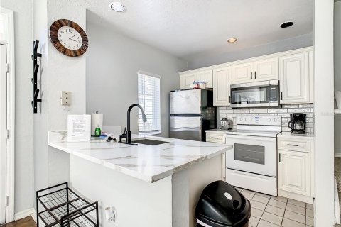Copropriété à louer à Kissimmee, Floride: 4 chambres, 136.57 m2 № 2402852 - photo 17