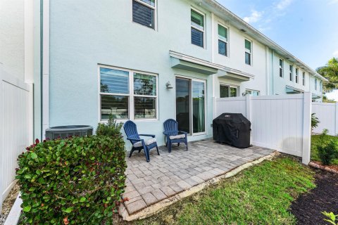 Adosado en venta en Stuart, Florida, 3 dormitorios, 137.03 m2 № 2260112 - foto 28