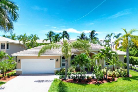 Casa en Boynton Beach, Florida 3 dormitorios, 193.52 m2 № 2274523