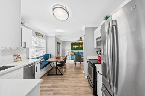 Villa ou maison à vendre à Dania Beach, Floride: 4 chambres, 192.87 m2 № 1995073 - photo 7