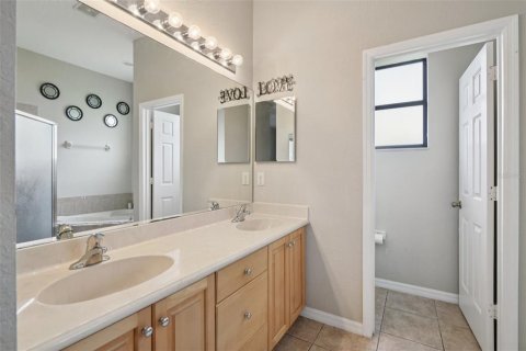 Casa en venta en Kissimmee, Florida, 3 dormitorios, 131.46 m2 № 1838857 - foto 20