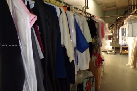 Купить коммерческую недвижимость в Лайтхаус-Пойнт, Флорида № 1986620 - фото 23