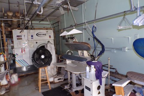 Купить коммерческую недвижимость в Лайтхаус-Пойнт, Флорида № 1986620 - фото 9