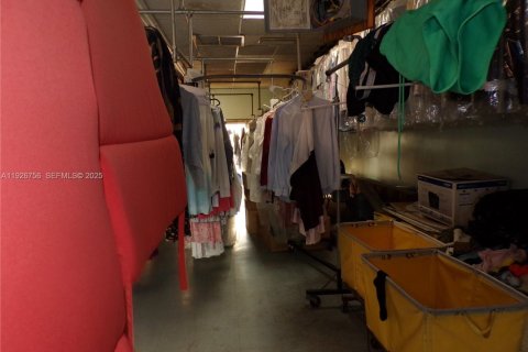 Купить коммерческую недвижимость в Лайтхаус-Пойнт, Флорида № 1986620 - фото 26