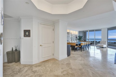 Купить кондоминиум в Авентура, Флорида 3 спальни, 246.19м2, № 1981886 - фото 14