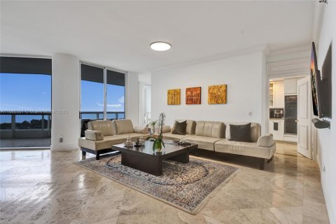 Купить кондоминиум в Авентура, Флорида 3 спальни, 246.19м2, № 1981886 - фото 8