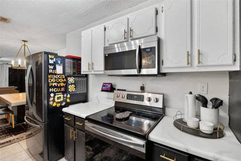 House in Brooksville, Florida 2 bedrooms, 96.62 sq.m. № 1826798 - photo 15