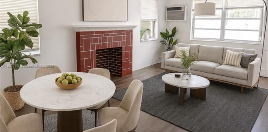 Дом в Майами, Флорида 3 спальни, 111.48м2 № 1949178