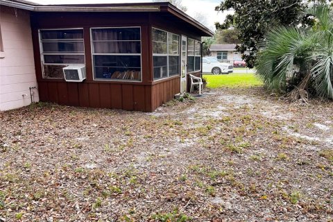 Propiedad comercial en venta en Deltona, Florida, 188.96 m2 № 1529166 - foto 8