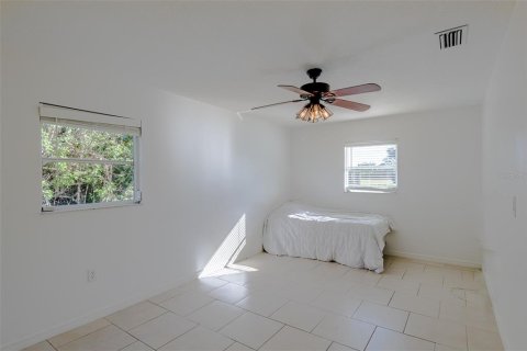 Villa ou maison à vendre à Port Charlotte, Floride: 3 chambres, 139.73 m2 № 1907019 - photo 12