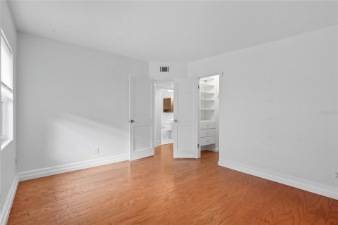 Casa en alquiler en Winter Park, Florida, 3 dormitorios, 204.01 m2 № 1772869 - foto 25