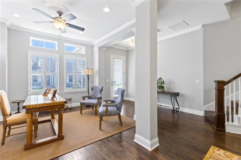 Casa en venta en Orlando, Florida, 4 dormitorios, 303.79 m2 № 2229678 - foto 5