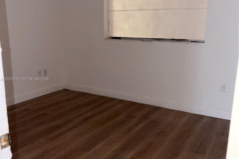 Copropriété à louer à Miami, Floride: 2 chambres, 85.93 m2 № 2170417 - photo 8