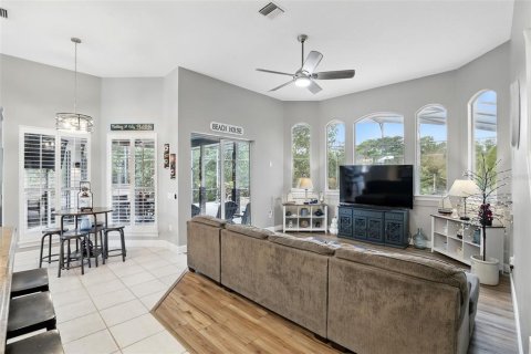 Купить виллу или дом в Дебари, Флорида 13 комнат, 311.04м2, № 1679815 - фото 29