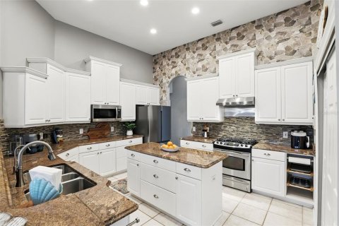 Купить виллу или дом в Дебари, Флорида 13 комнат, 311.04м2, № 1679815 - фото 5