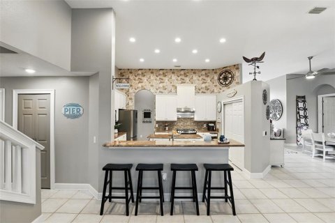 Купить виллу или дом в Дебари, Флорида 13 комнат, 311.04м2, № 1679815 - фото 4