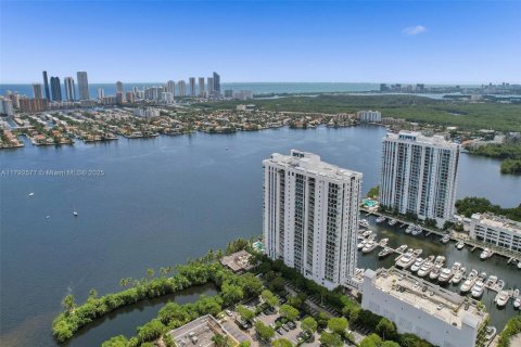 Купить кондоминиум в Авентура, Флорида 3 спальни, 175.86м2, № 1739007 - фото 27