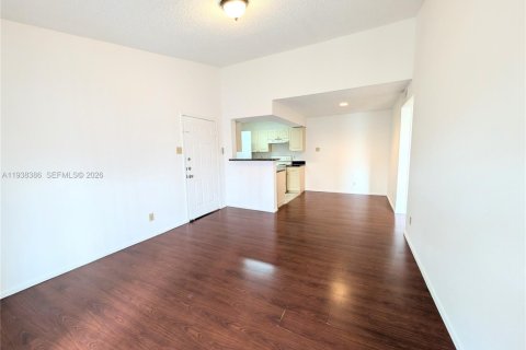 Condominio en alquiler en Miami, Florida, 1 dormitorio, 53.79 m2 № 1996004 - foto 24