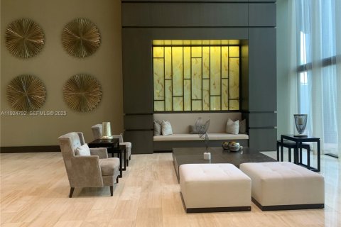 Condominio en alquiler en Doral, Florida, 2 dormitorios, 108.32 m2 № 1983109 - foto 11