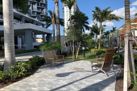 Condominio en alquiler en Doral, Florida, 2 dormitorios, 108.32 m2 № 1983109 - foto 18