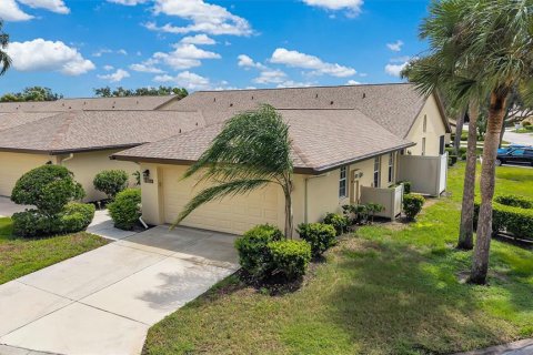 House in Sarasota, Florida 3 bedrooms, 132.66 sq.m. № 1899967 - photo 3