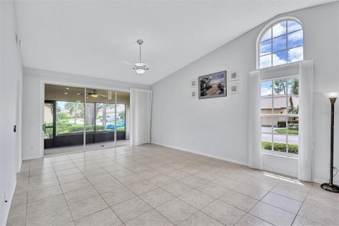 House in Sarasota, Florida 3 bedrooms, 132.66 sq.m. № 1899967 - photo 26