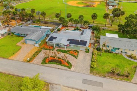Villa ou maison à vendre à Indian Harbour Beach, Floride: 4 chambres, 200.67 m2 № 2091903 - photo 30