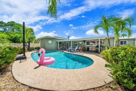 Villa ou maison à vendre à Indian Harbour Beach, Floride: 4 chambres, 200.67 m2 № 2091903 - photo 3