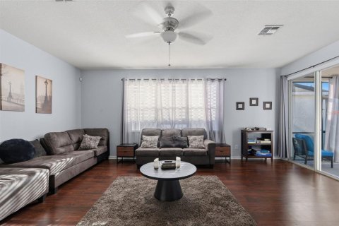 Villa ou maison à vendre à Kissimmee, Floride: 4 chambres, 202.71 m2 № 2388855 - photo 24
