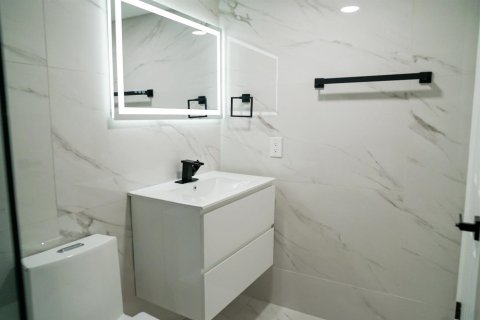 Condominio en venta en Sunrise, Florida, 2 dormitorios, 78.97 m2 № 2155143 - foto 20