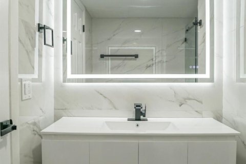 Condominio en venta en Sunrise, Florida, 2 dormitorios, 78.97 m2 № 2155143 - foto 14