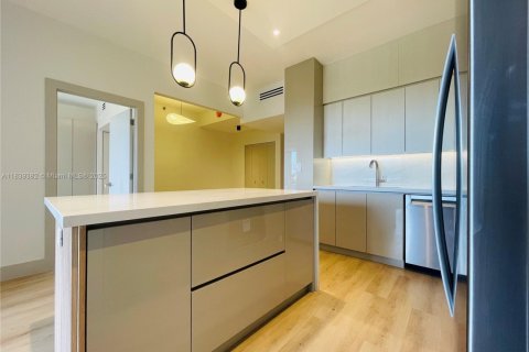 Condo in Key Biscayne, Florida, 1 bedroom  № 1827503 - photo 18