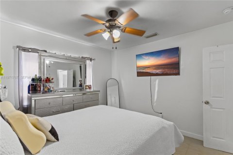 Купить виллу или дом в Майами, Флорида 3 спальни, 131.46м2, № 2033287 - фото 24