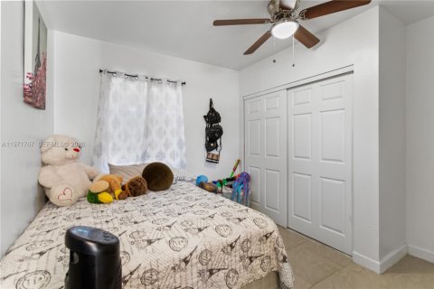 Купить виллу или дом в Майами, Флорида 3 спальни, 131.46м2, № 2033287 - фото 30