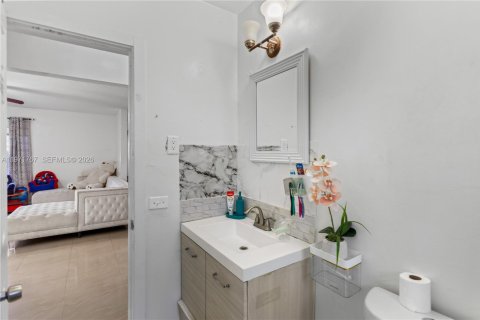 Купить виллу или дом в Майами, Флорида 3 спальни, 131.46м2, № 2033287 - фото 28