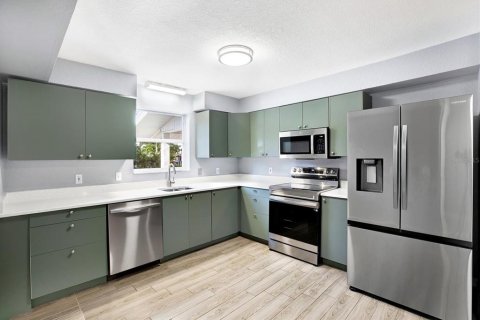 Appartement à louer à Saint Petersburg, Floride: 2 chambres, 104.24 m2 № 2151302 - photo 6